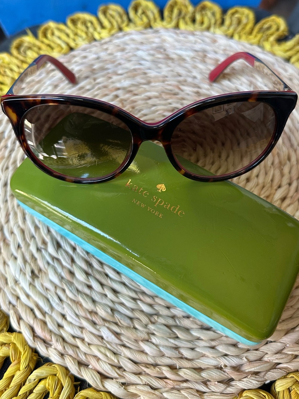 Kate Spade Women's Tortoiseshell + raspberry Sunglasses + case Like new $85